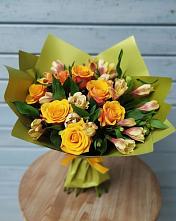 Букет цветов из:  Альстромерии и Розы в Челно-Вершины