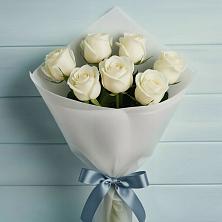 Букет 7 Белых роз Эдлесс Лав в Челно-Вершины