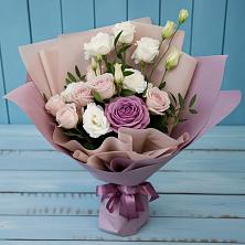 Букет цветов из:  Розы и Лизиантусы в Челно-Вершины