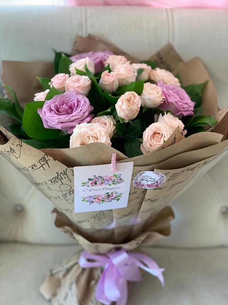 Букет цветов из: Розы в Челно-Вершины