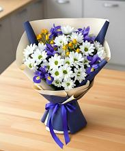 Букет цветов из:  Розы, Ирисы и Хризантемы #REPLACE_PRED# Челно-Вершины