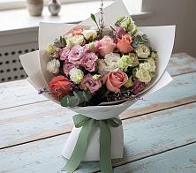 Букет цветов из:  Розы, Лизиантусы и Гвоздики #REPLACE_PRED# Челно-Вершины