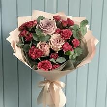 Букет цветов из:  Гвоздики и Розы в Челно-Вершины