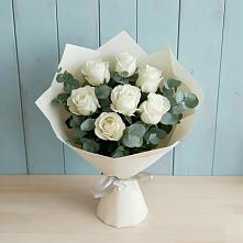 Букет Белые розы в Эвкалипте в Челно-Вершины
