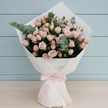 Букет цветов из:  Розы в Челно-Вершины