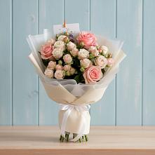 Букет цветов из:  Розы в Челно-Вершины