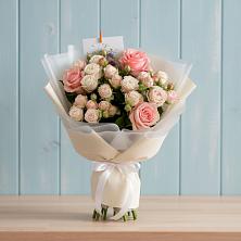 Букет цветов из:  Розы в Челно-Вершины