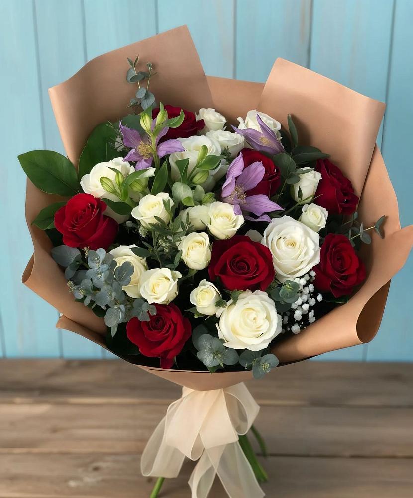 Букет цветов из: Розы и Альстромерии в Челно-Вершины
