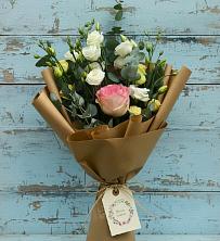 Букет цветов из:  Розы и Лизиантусы в Челно-Вершины