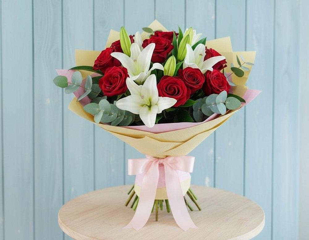 Букет цветов из: Лилии и Розы в Челно-Вершины